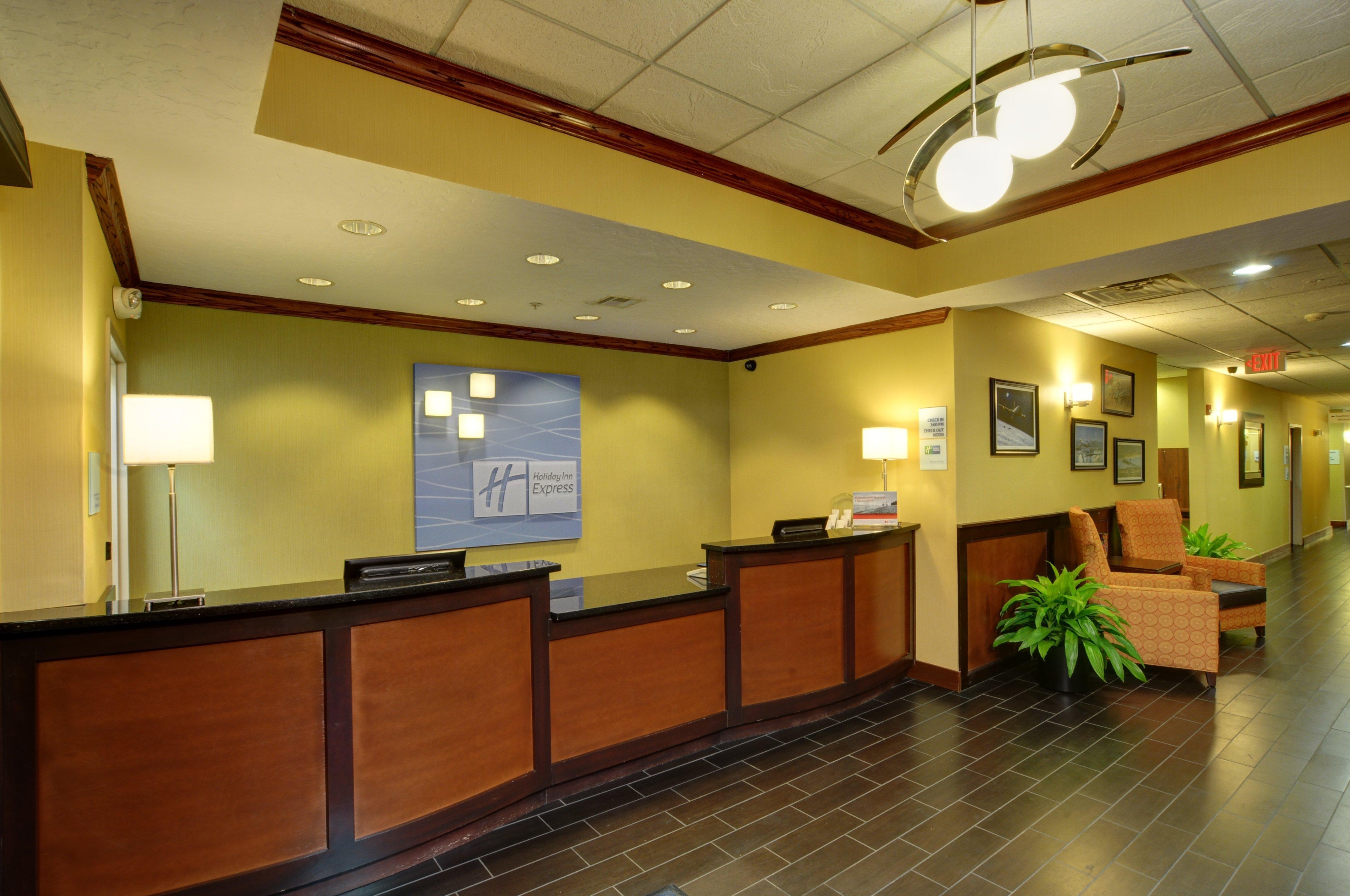 Holiday Inn Express & Suites Midwest City By Ihg Экстерьер фото