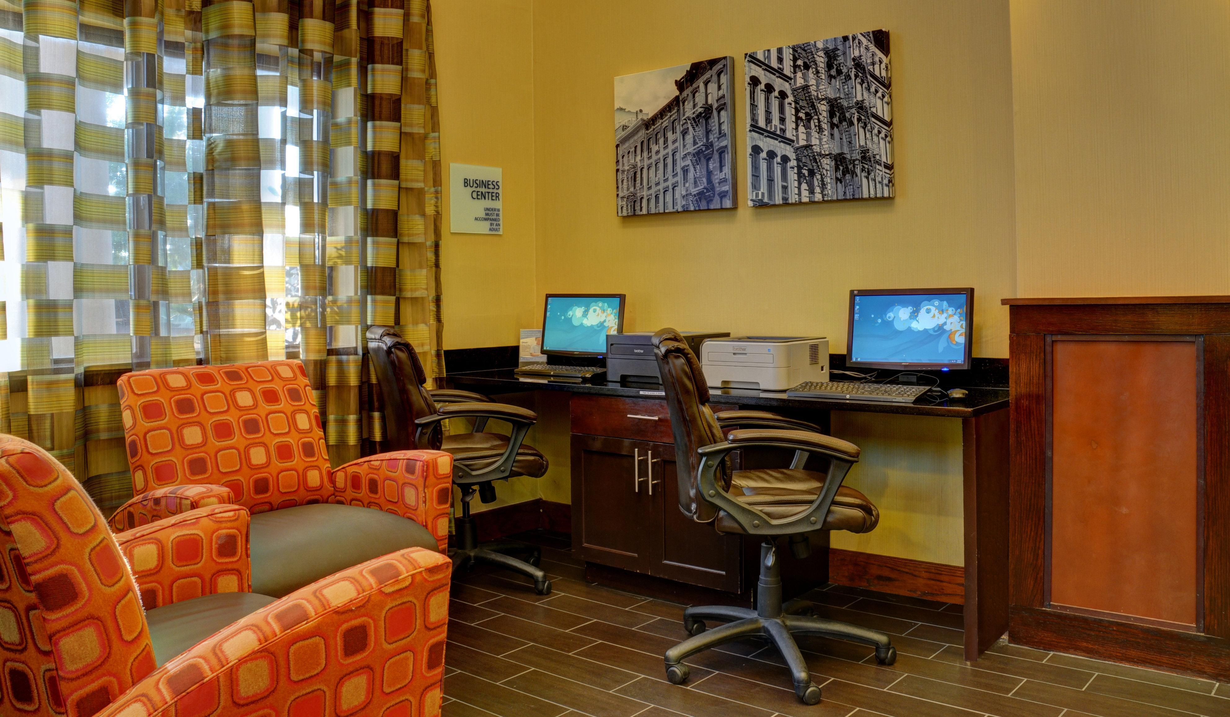 Holiday Inn Express & Suites Midwest City By Ihg Экстерьер фото