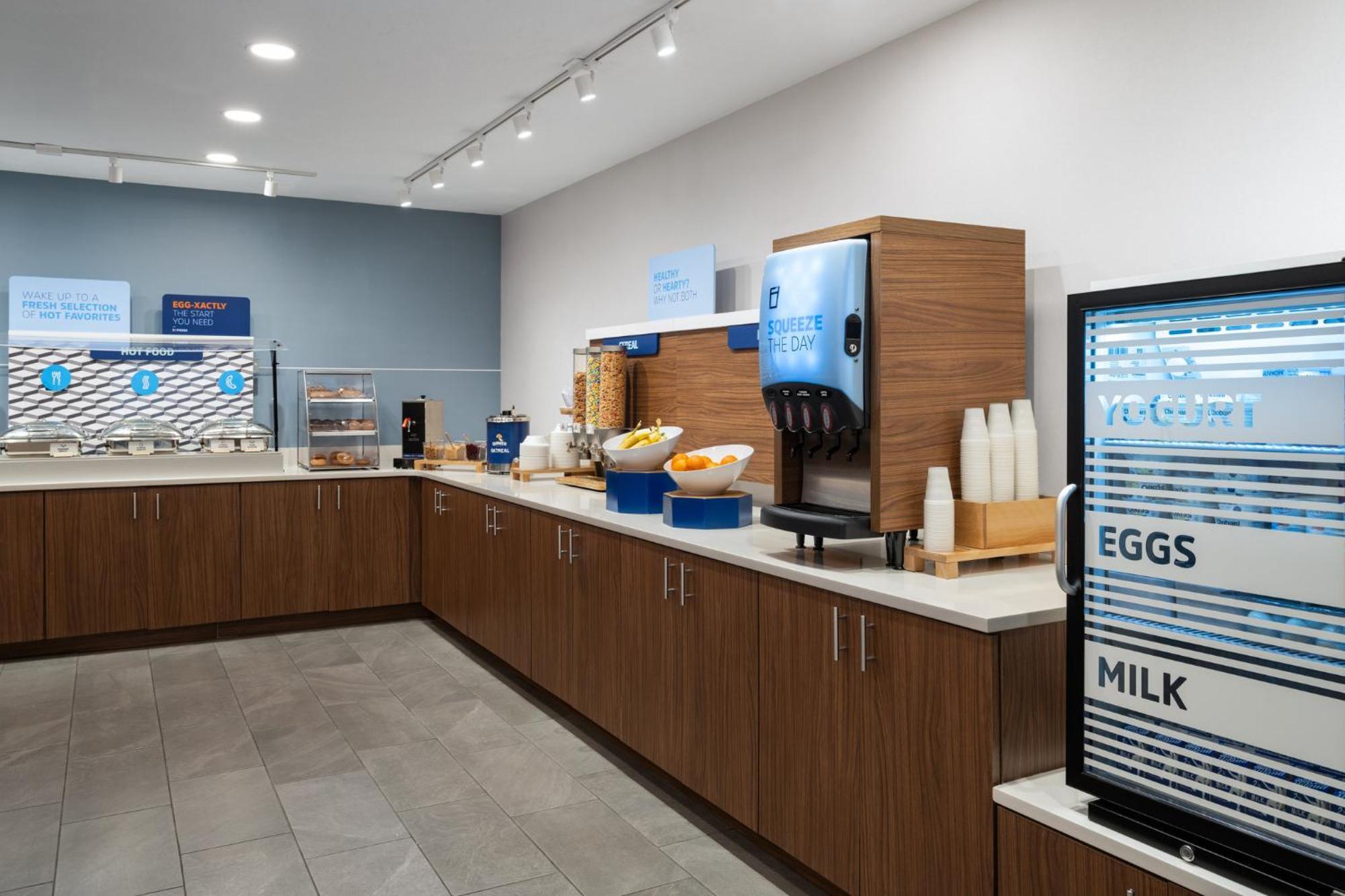 Holiday Inn Express & Suites Midwest City By Ihg Экстерьер фото
