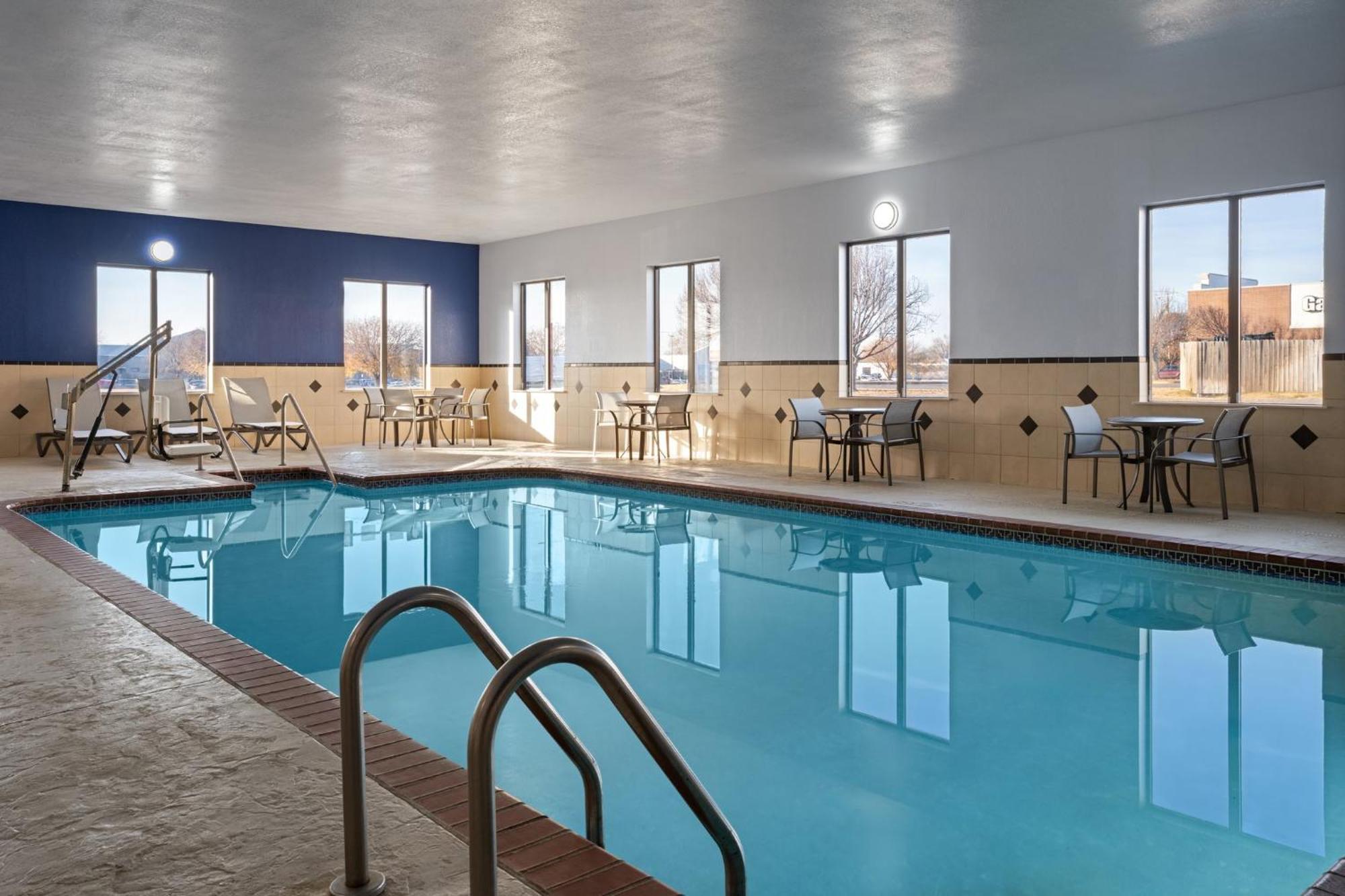 Holiday Inn Express & Suites Midwest City By Ihg Экстерьер фото