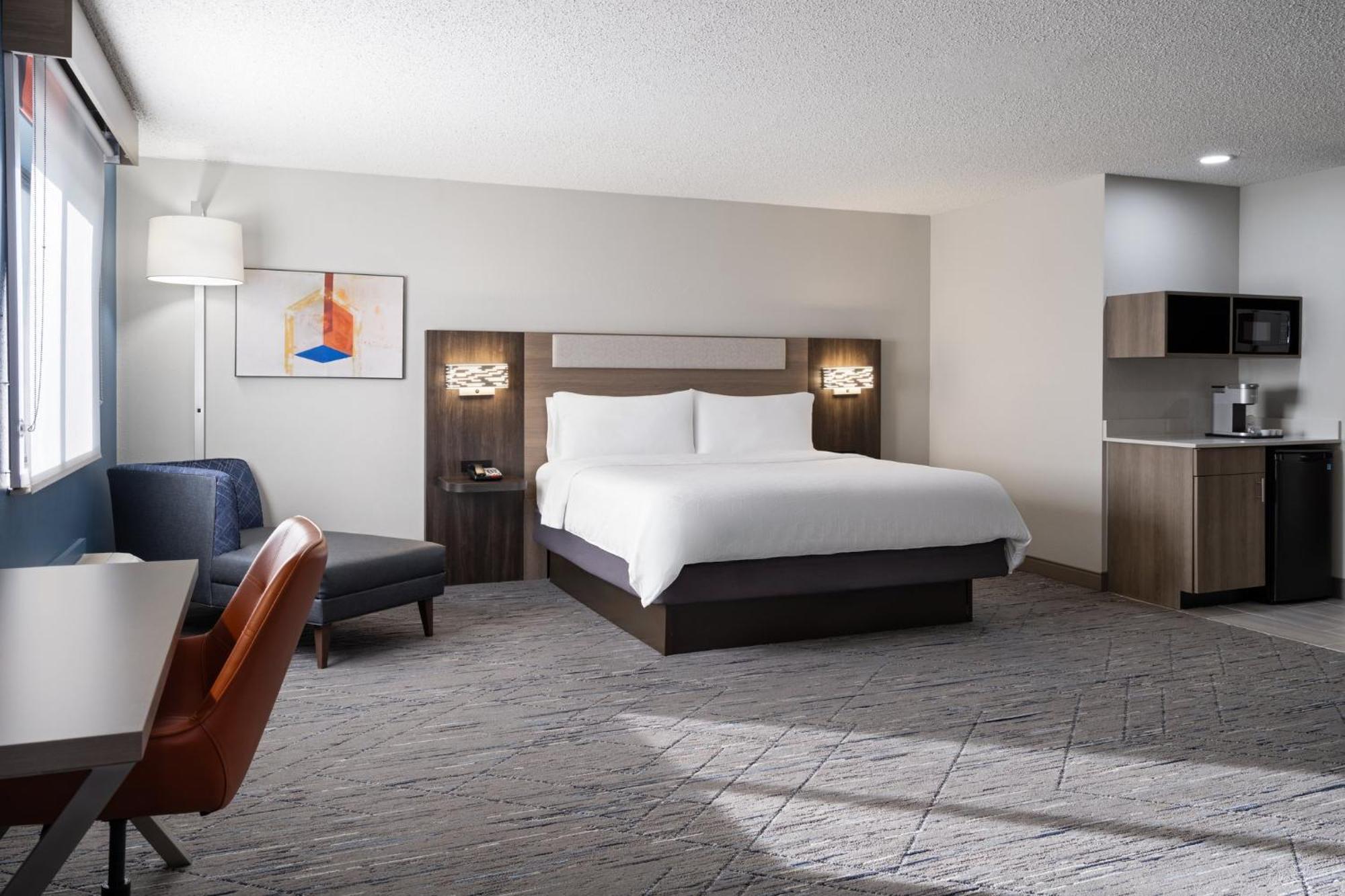 Holiday Inn Express & Suites Midwest City By Ihg Экстерьер фото