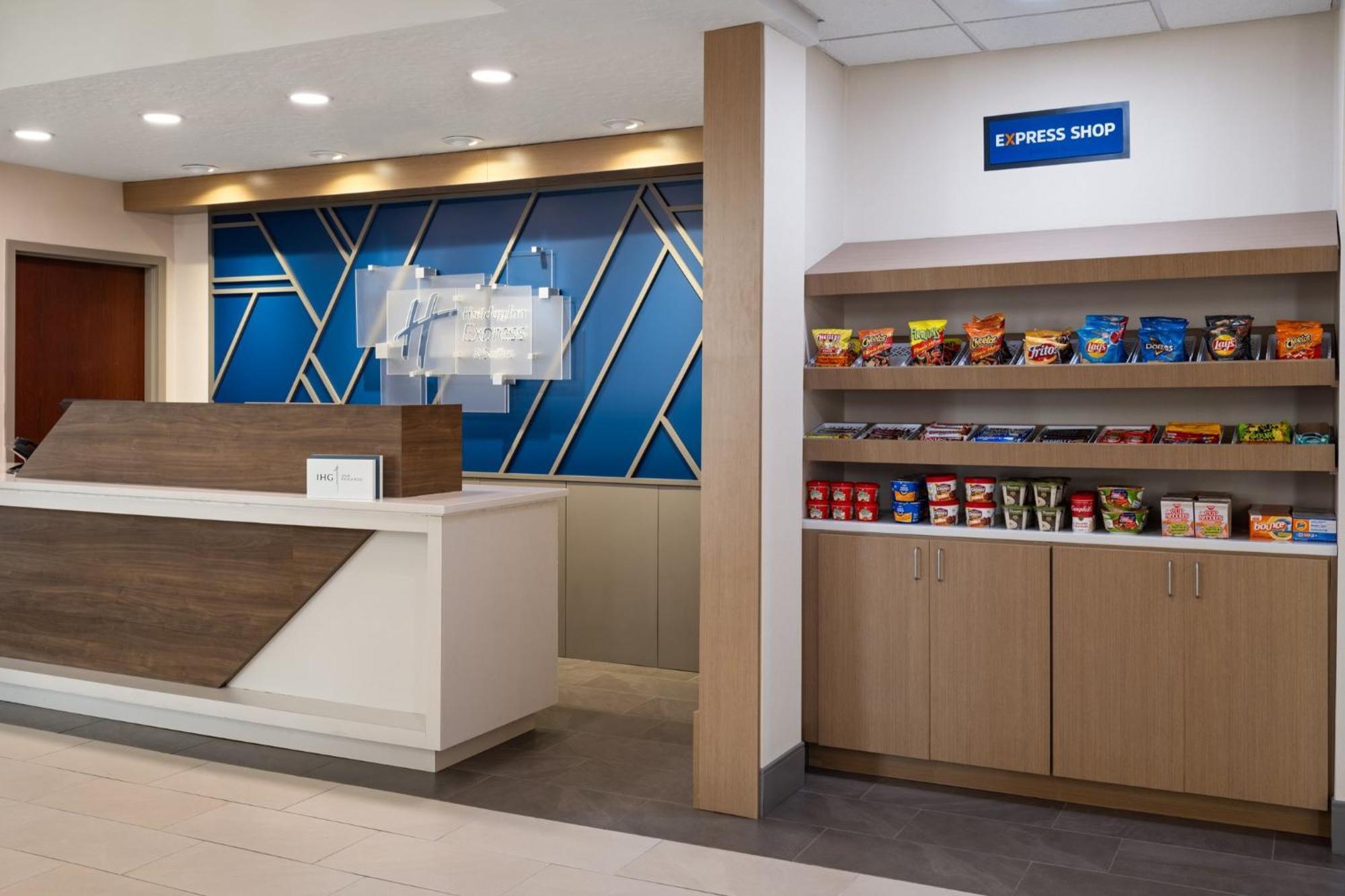 Holiday Inn Express & Suites Midwest City By Ihg Экстерьер фото