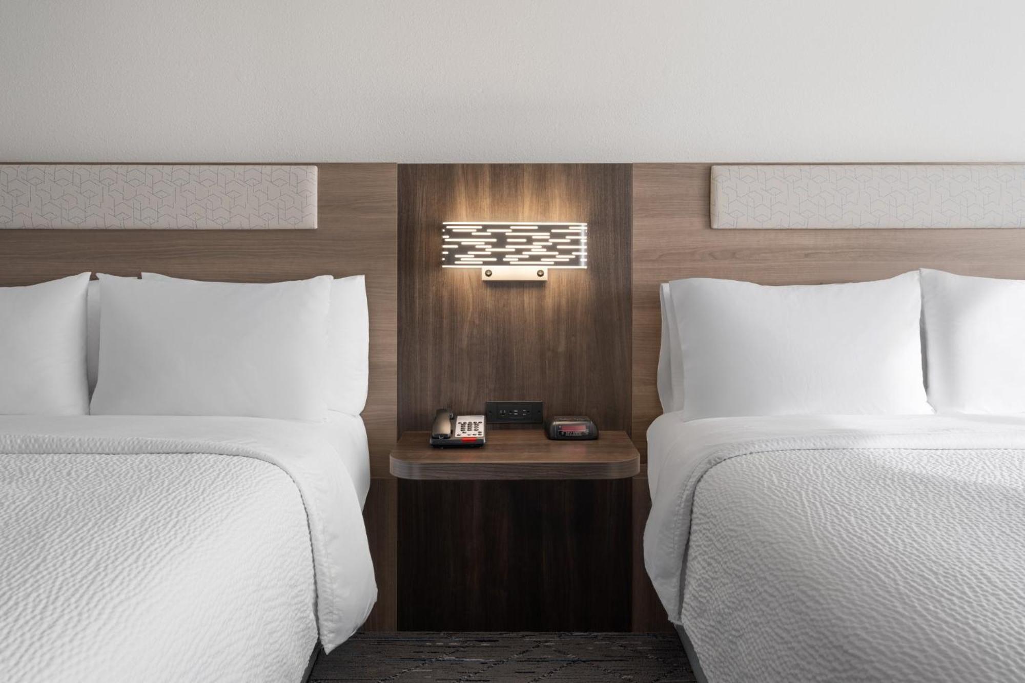 Holiday Inn Express & Suites Midwest City By Ihg Экстерьер фото